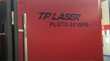 Remcor 6000W doble cubierta completa con 6 m de tubo de fijación de fibra láser máquina de corte